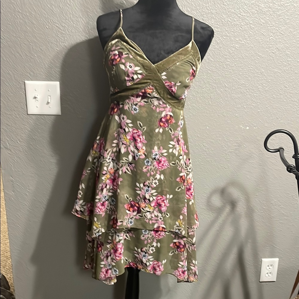 Olive Green Floral Spaghetti-Strap Dress